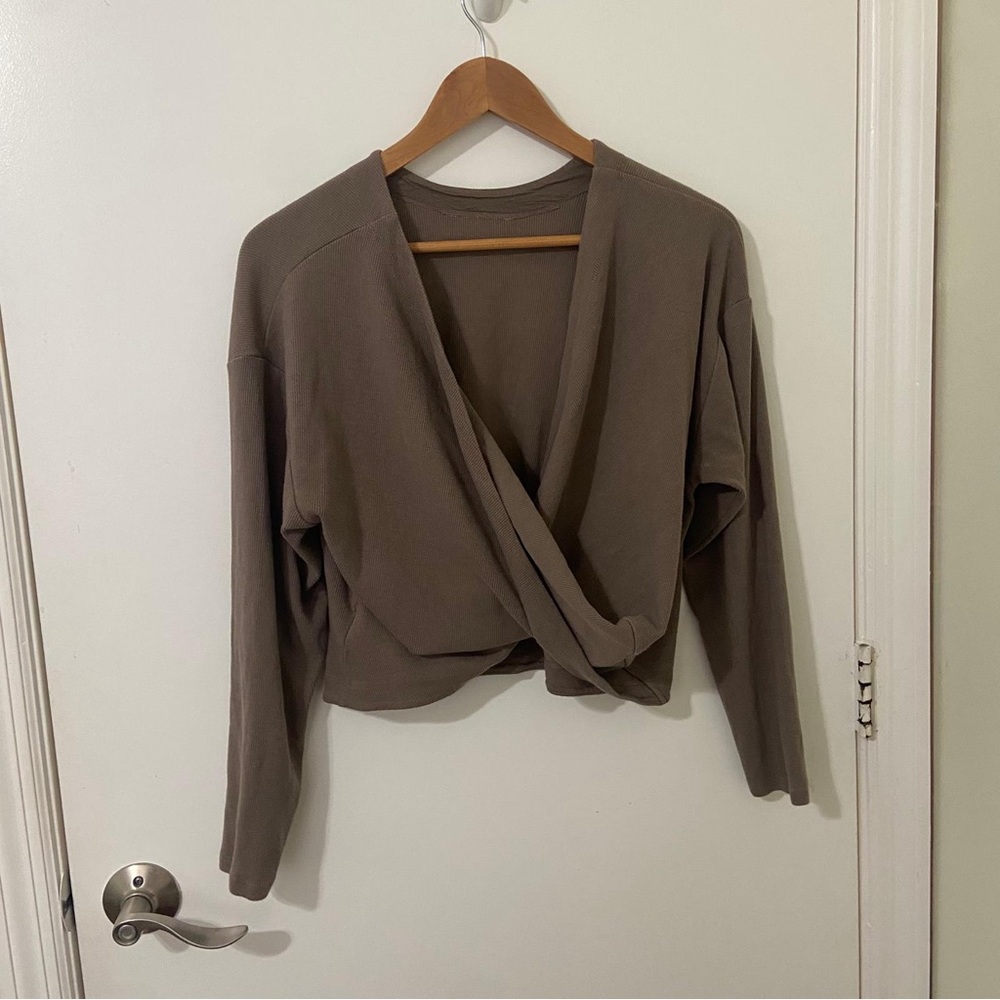 Athleta | Brown Long Sleeve V-Neck Wrap Top Blouse | Size Small
